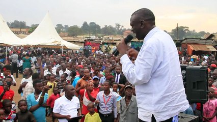 Kizza Besigye enters Uganda's election race