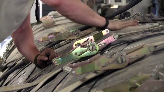 C-17 Ships 9,000 Gallons of Jet Fuel in Fuel Bladders