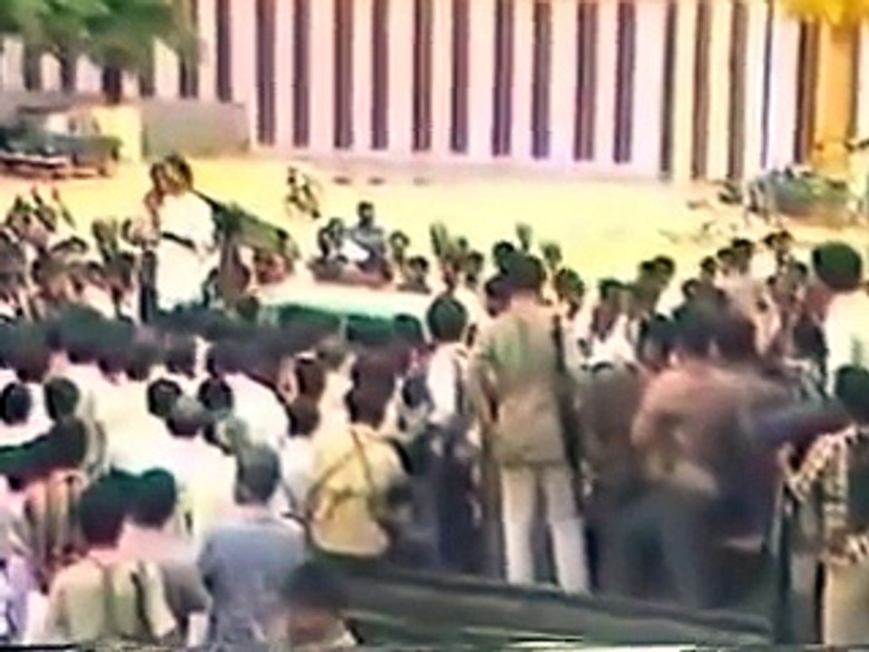 1986 Vijaya Kumaranathunga's Visit to Jaffna