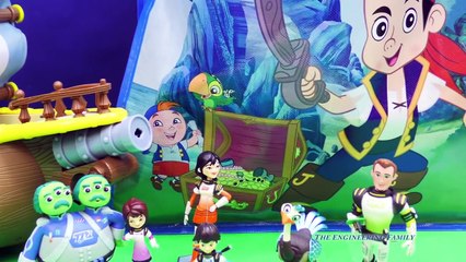 JAKE AND THE NEVER LAND _ Cartoon For Kids _ Disney Surprise Jake Bag