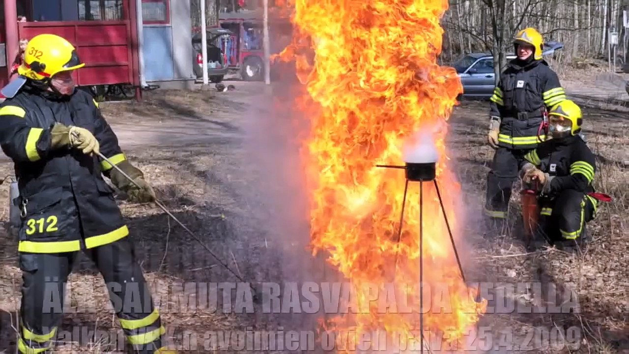 Valkon VPK opasti rasvapalon sammuttamisessa - ei vedellä!