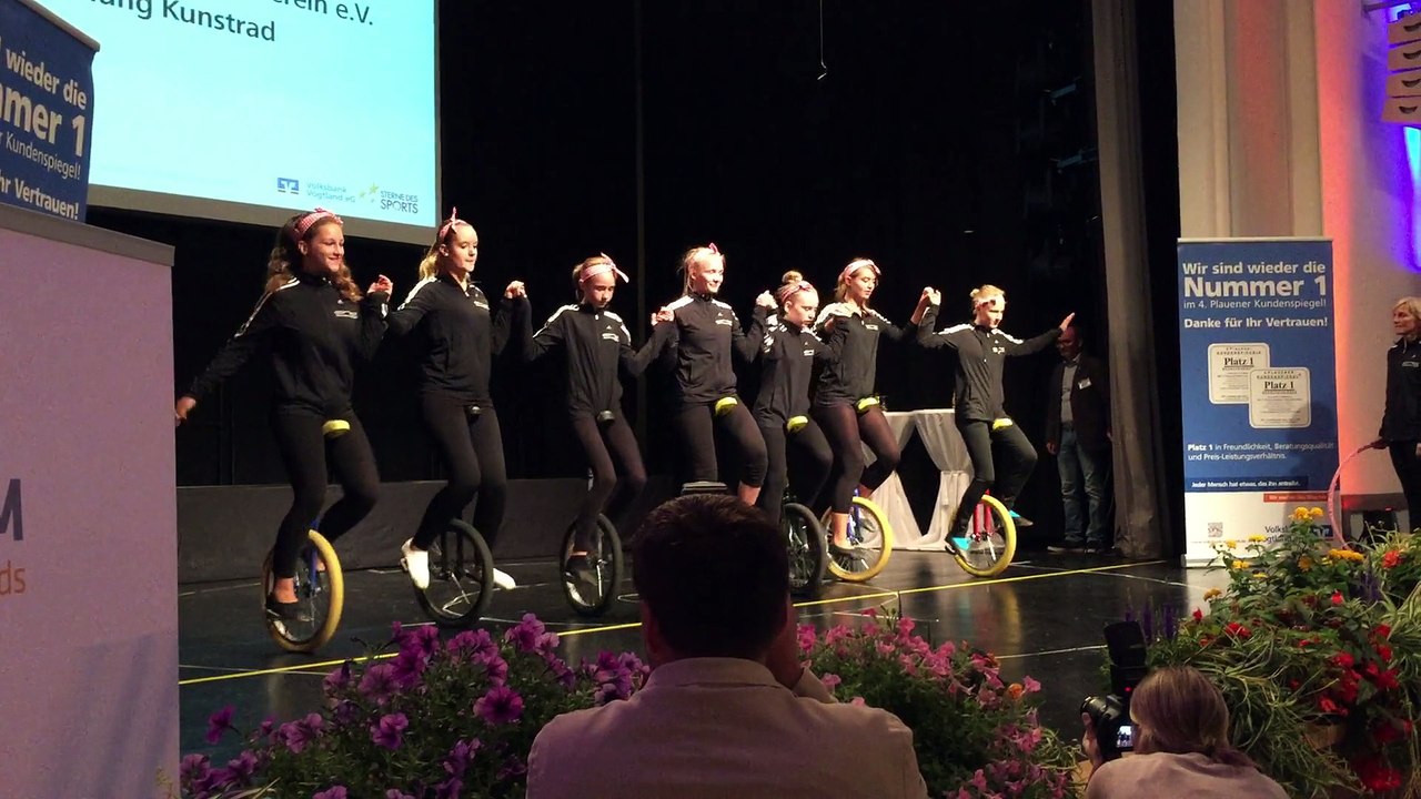 Sektion Kunstrad des MSV bei den 'Sternen des Sports 2015'