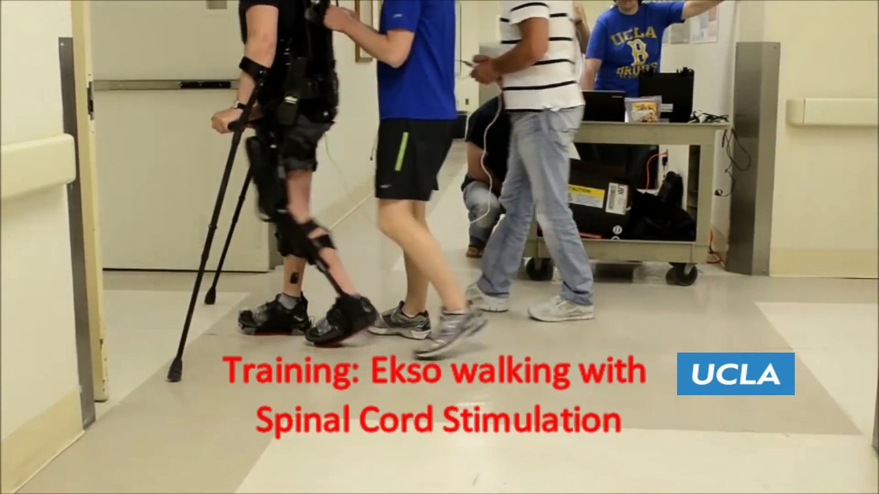 Paralysé, il remarche pour la première fois