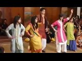 Pakistani Wedding Mehndi Night Dance On BACHNA AY HASEENO