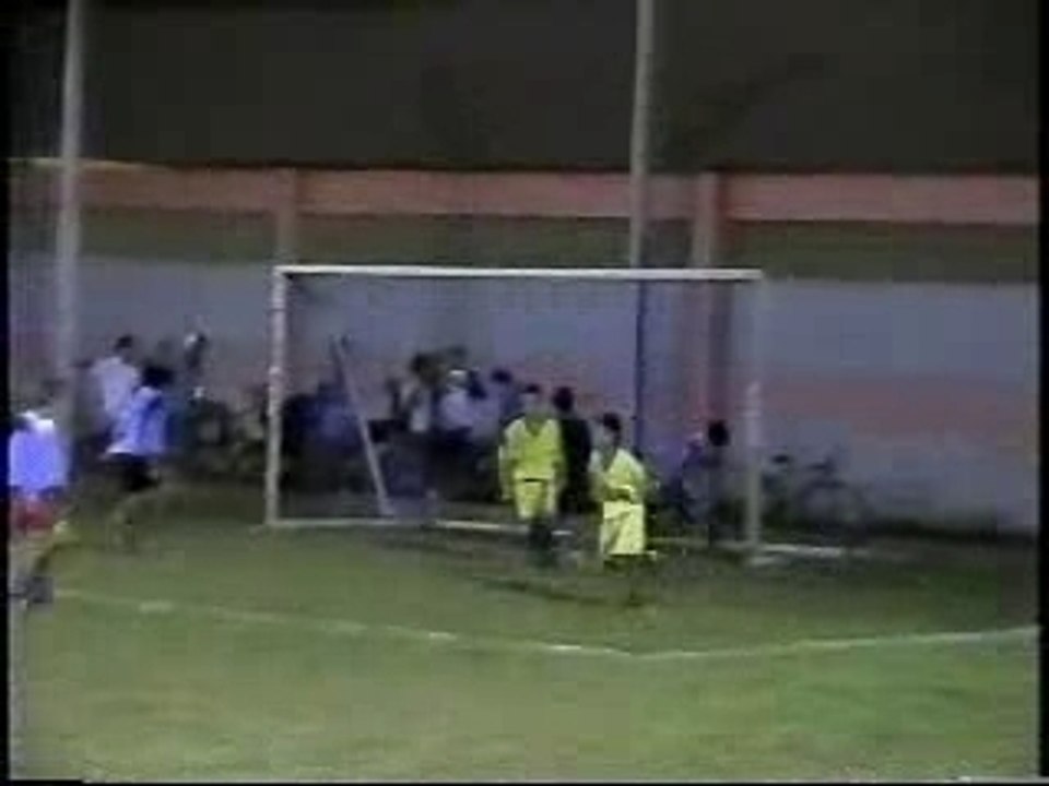 Footballeur en herbe/Jean-carlos-chera