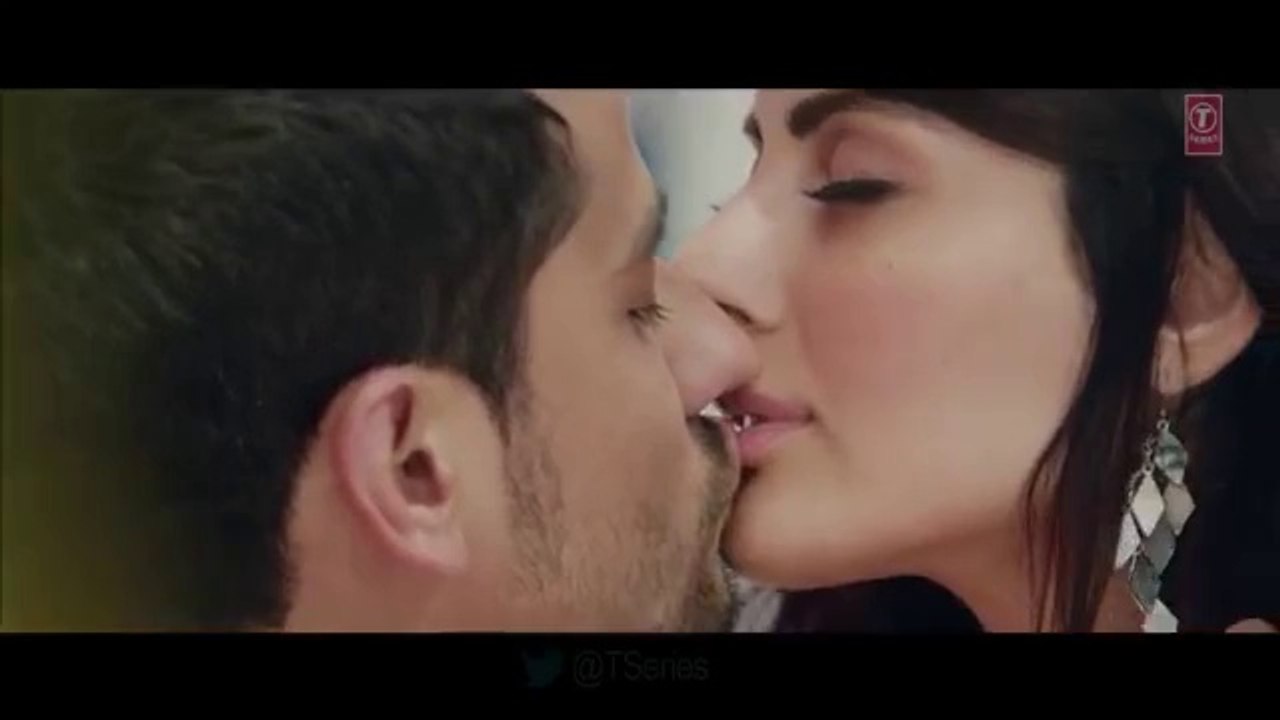 Iss Qadar Pyar Hai VIDEO Song - Ankit Tiwari - Bhaag Johnny