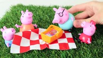 Peppa Pig Play Doh Picnic Adventure Car Play Dough Sandwich Lunch Mummy Pig DisneyCarToys