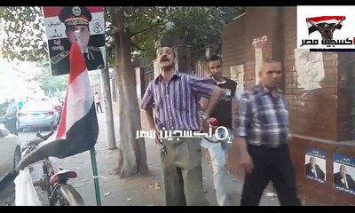 هتموت ضحك مع زعيم انصار السيسى