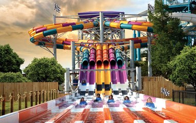 Six Flags White Water présente Wahoo Racer