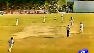Imran Khan's amazing bowling against India.