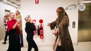 'Jack Sparrow' Visits Children's Hospital