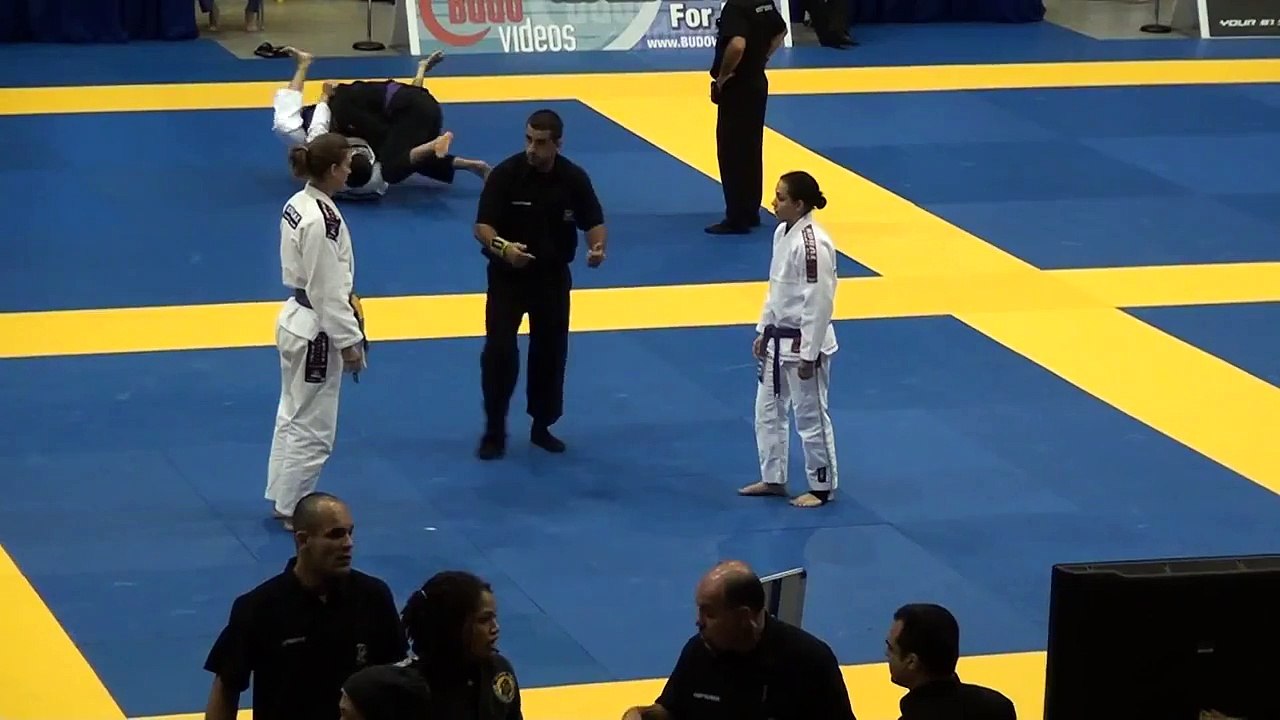 Submission #994 - female purple - who?