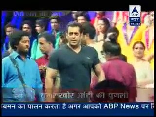 Salman Khan Started Bigg Boss8 Shooting! 'HOT NEWS'