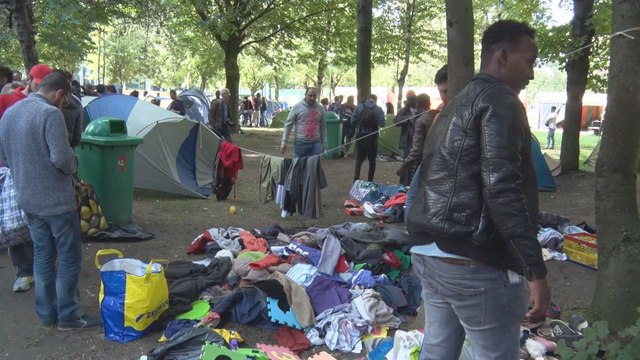 Didier Reynders a réagi aux remarques formulées par les autorités bruxelloises concernant la situation à l'Office des étrangers