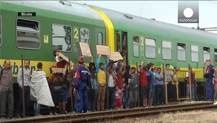 Ουγγαρία: Οι πρόσφυγες αρνούνται να μεταφερθούν σε καταυλισμούς