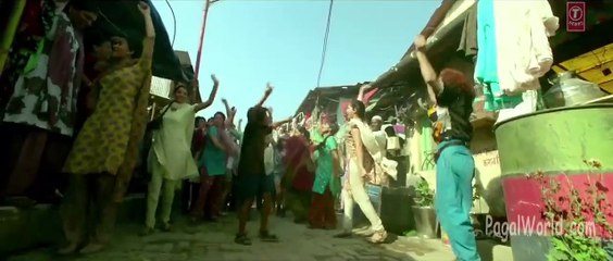 Party Toh Banti Hai - Bhoothnath Returns