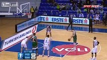 Basketball player KNOCKS OUT HOOLIGAN!!!