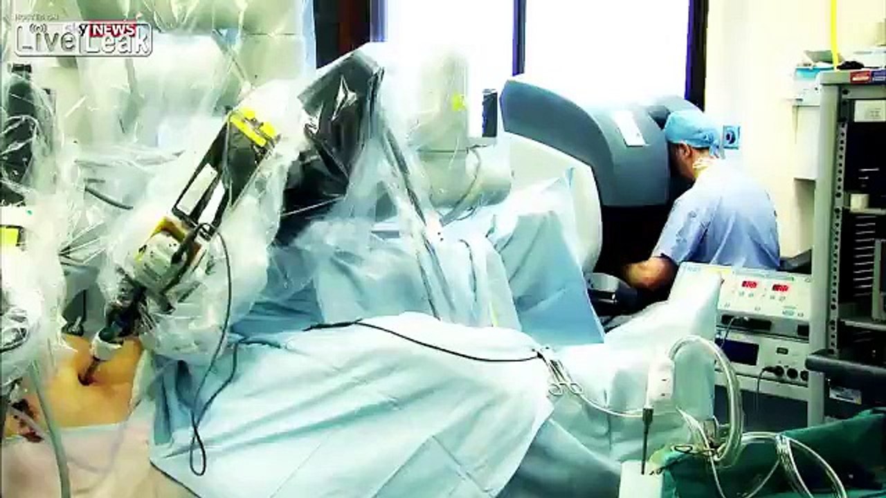 Scientists Promise A Breakthrough In Less-Invasive Surgery