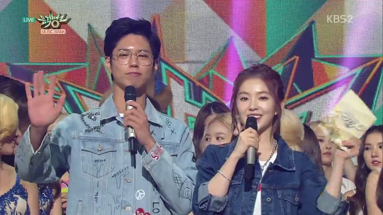 Red Velvet Irene , Girls' Generation Lion Heart Popping 150904 Music Bank