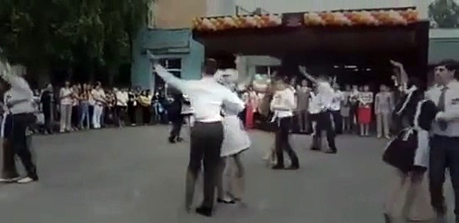 Танец выпускников    Russian school dance [Full Episode]
