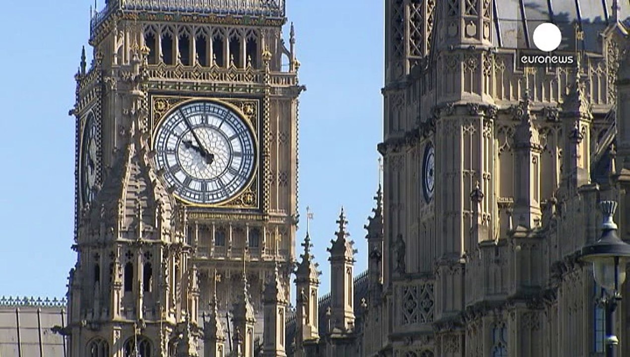 Διαλλακτικότερος εμφανίζεται για τους μετανάστες ο Ντέιβιντ Κάμερον