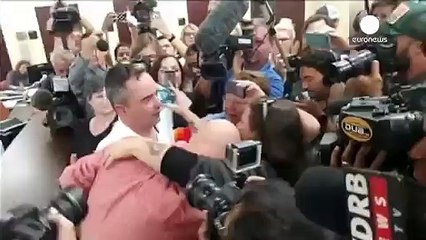 ΗΠΑ:Κανονικά εκδίδονται αδειες γαμου σε ομοφιλόφυλα ζευγάρια στο Κεντάκι