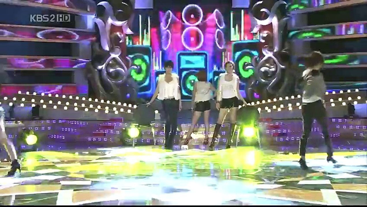 Girls' Generation SNSD,kara, tara, t ara, big bang, snsd, tvxq, dbskn, yoona, korea, music korea,