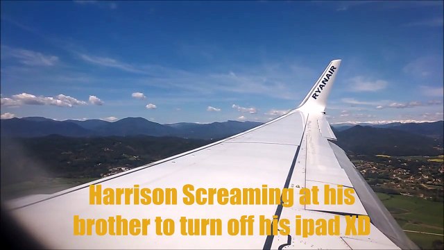 Ryanair Boeing 737-800 Landing At Girona Costa Brava Airport