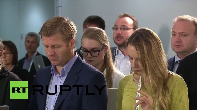 Putin says EU blindly follows US orders on refugee crisis