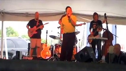 Danny McCorkle sings 'Never Been To Spain' Elvis Week 2012 (