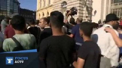 Budapest : des migrants attaqués par des nationalistes hongrois