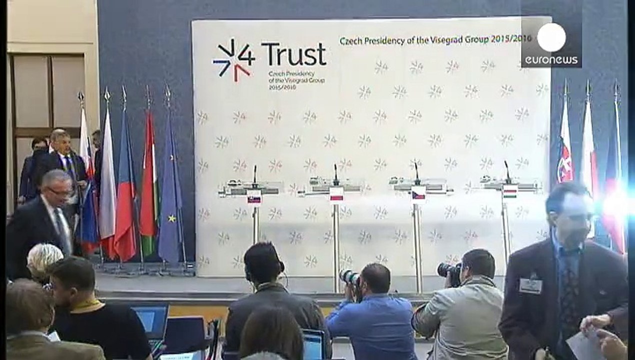 Central European leaders underline opposition to migrant quotas