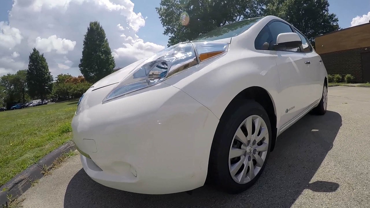 NISSAN LEAF Road Test Review - Classic Game Room