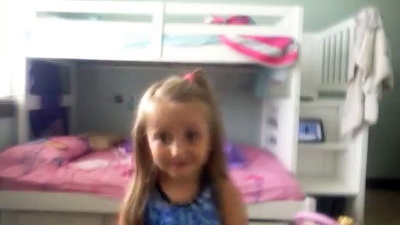 Kinsley's Dance Class Tutorial