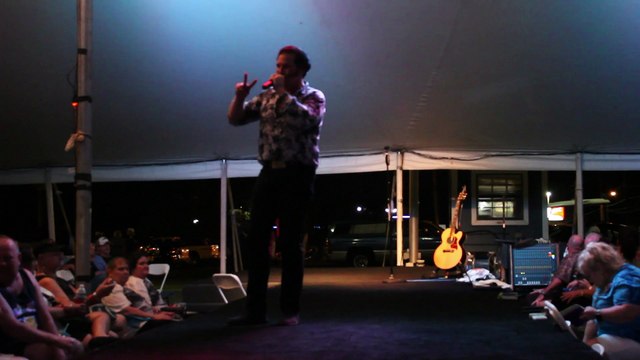 Jeffrey Michaels sings 'Sweet Caroline' Elvis Week 2015
