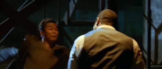 Tony Jaa vs. Michael Jai White - Skin Trade (2015)