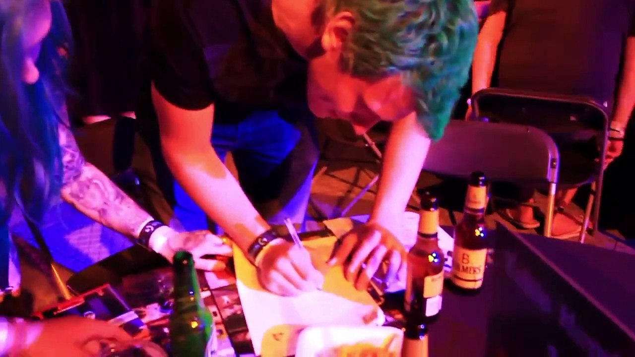 Multiplay Insomnia i55 Pub Quiz Compilation Video!