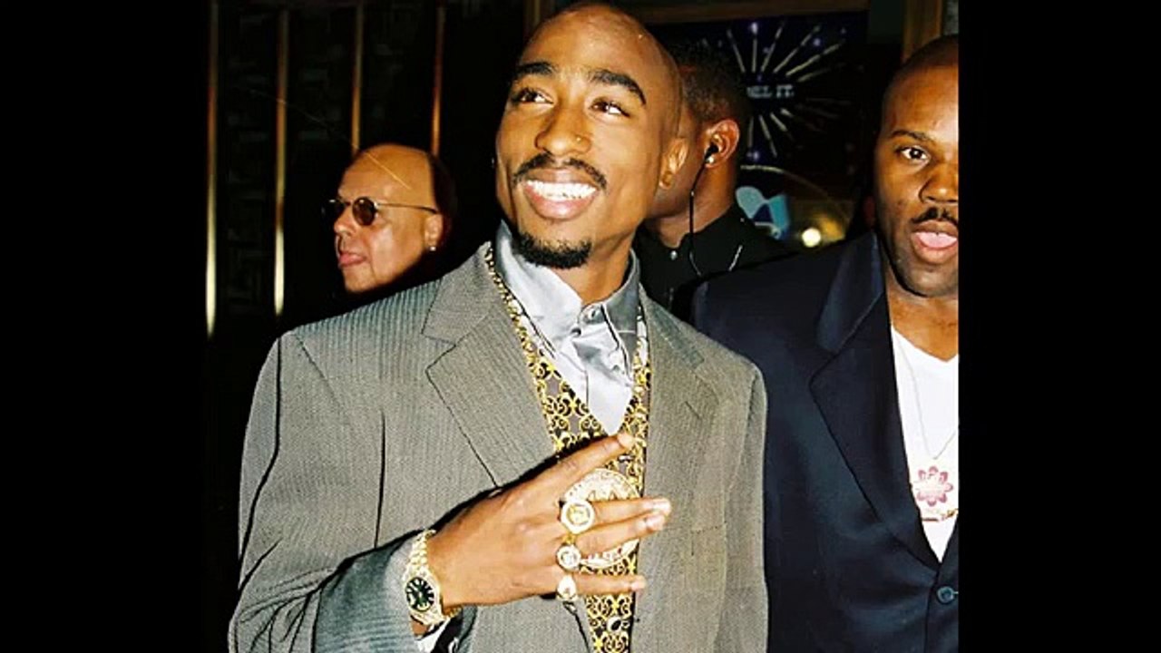 2pac ft biggie & the outlawz - runnin from the police (unreleased)