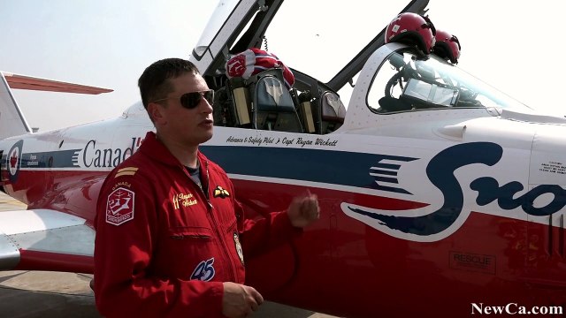 NewCa.com: 2015 CIAS. Snowbirds Arrival