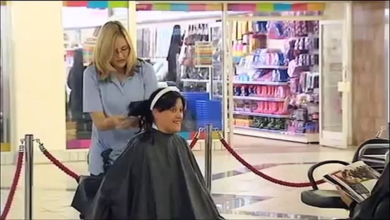 Hidden camera - Hair Spray