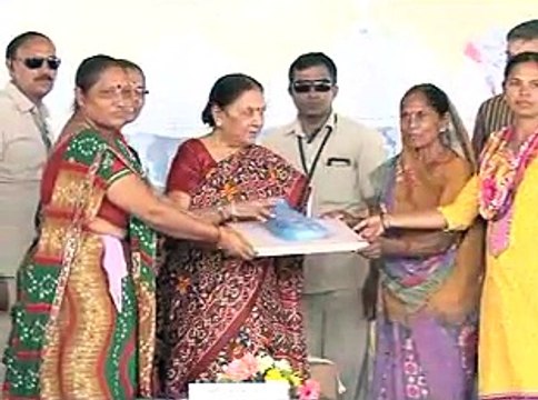 Mehsana Becharaji developmenatl works by Gujarat CM Anandiben Patel
