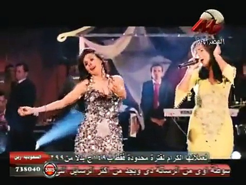 امينة و الراقصة دينا دا عينه مني