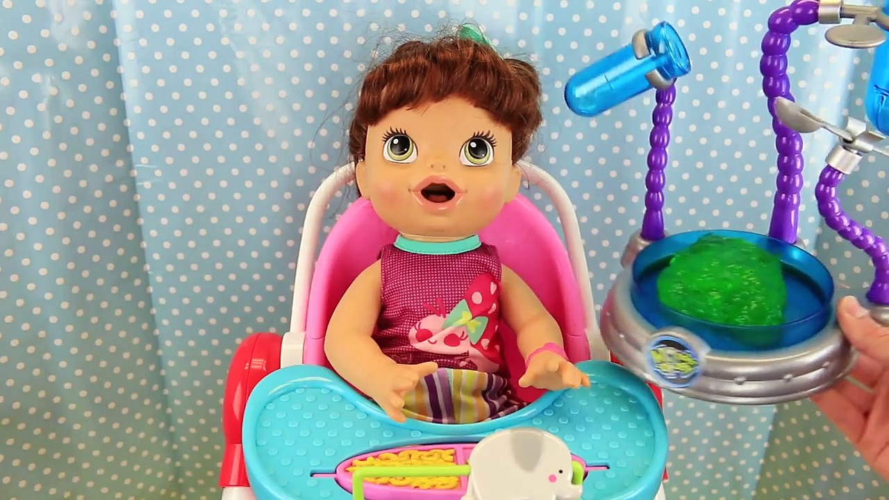 Baby Alive Lucy Dolls EATS SLIME Gooey Green Food Gross Diaper Change by DisneyCarToys