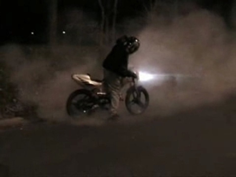 Burnout_103_saucisse