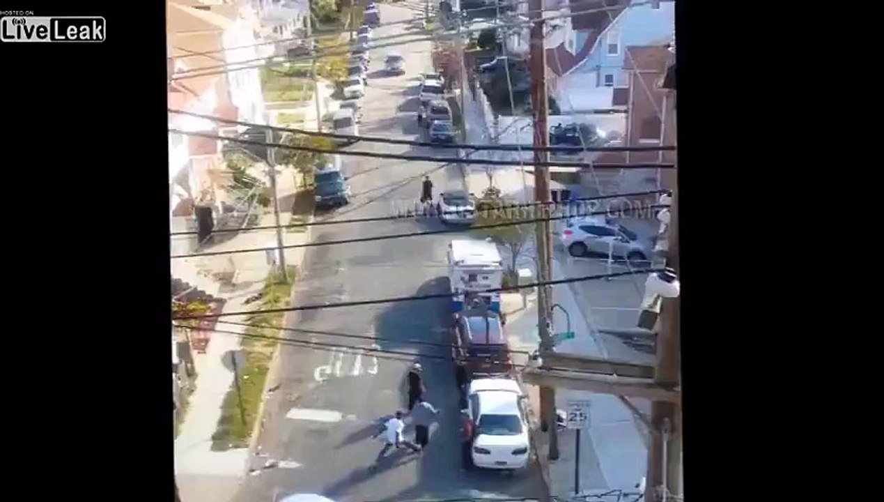 An African American got into a wrong neighborhood [18+]