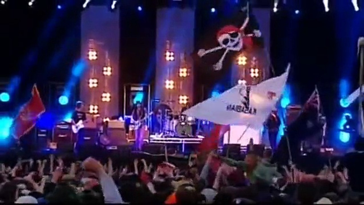 Kasabian - T In The Park 2007 Full Show