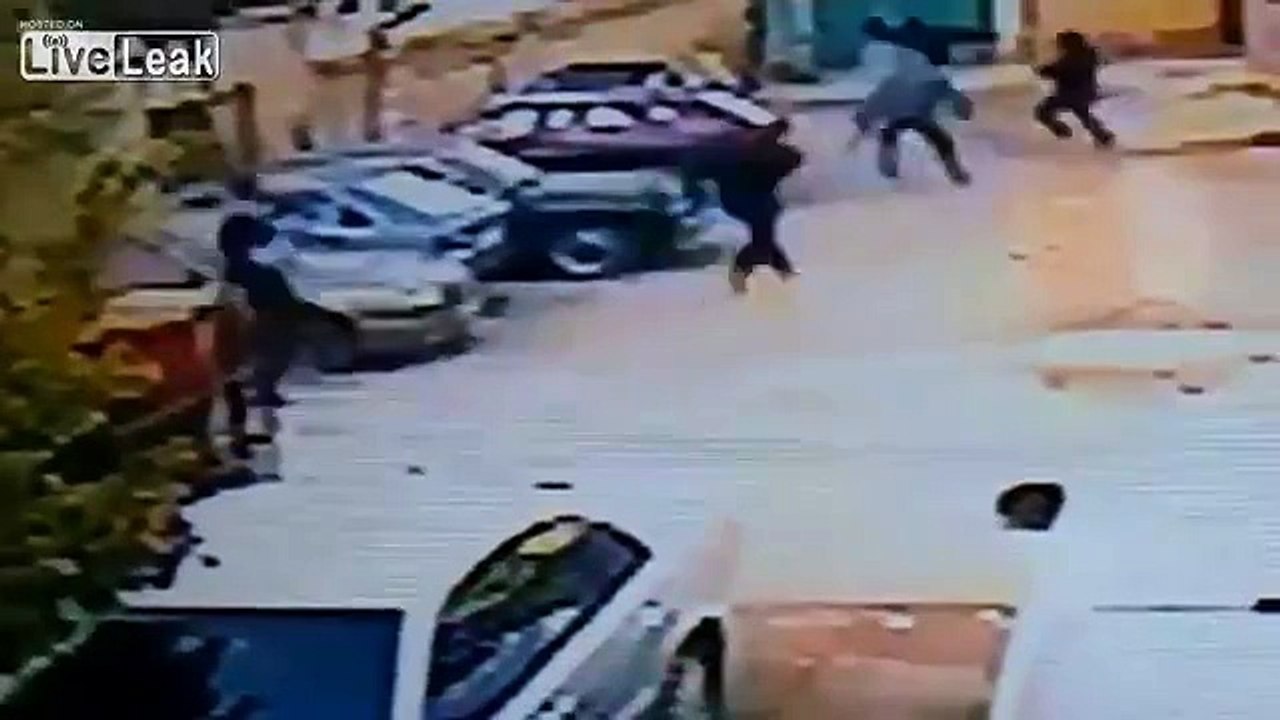 Football hooligans fight: 1 vs 5 and he wins