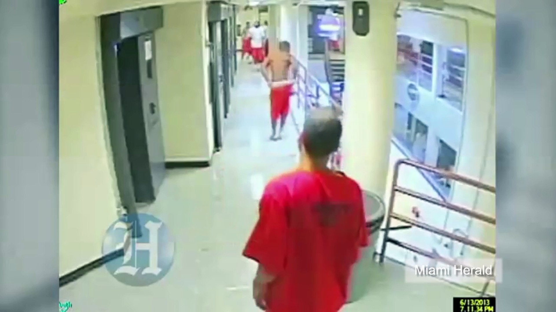 Miami prison doors mysteriously open allowing gangbangers to attack rival gang leader - video Dailymotion