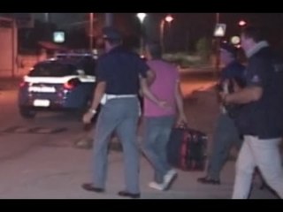 Descargar video: Castel Volturno (CE) - Estorsioni, 9 arresti contro clan dei casalesi (04.09.15)