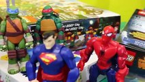 Surprise Toys with Peppa Pig Batman Spiderman Mickey Mouse and Duplo Lego Hulk Advent Calendar Day 4